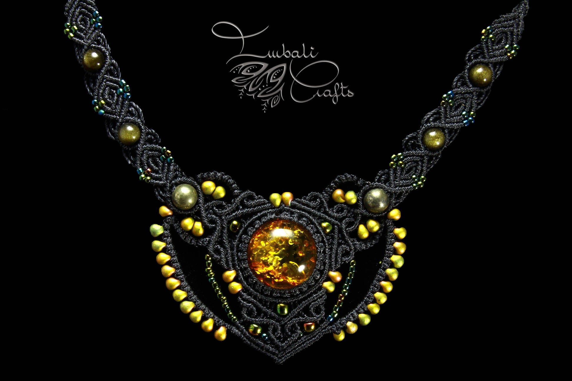 TUTORIAL - Black macrame necklace - heart pendant - natural gemstone necklace