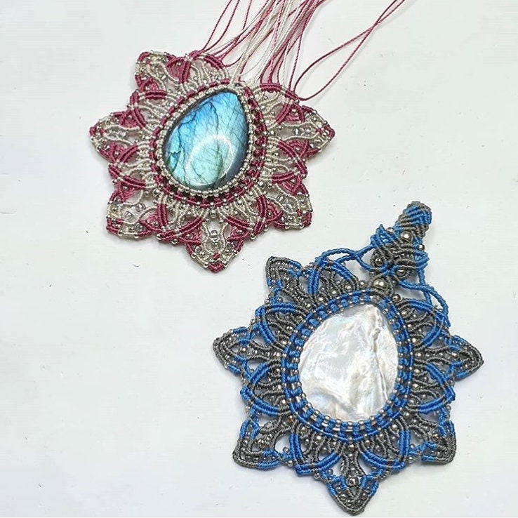 micro macrame tutorial - mandala pendant - macrame pattern - necklace tutorial - macrame necklace