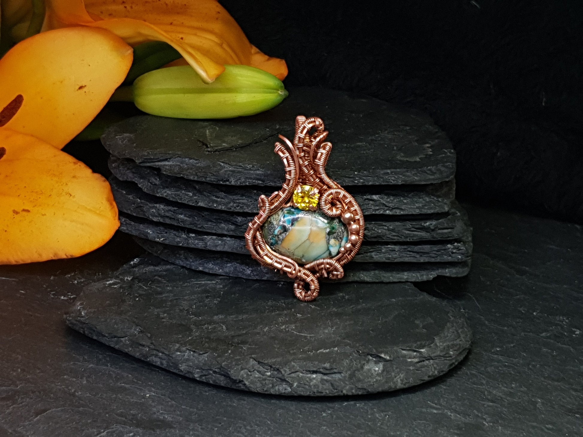 Kit + video tutorial - 'Sands of time' - Copper wire & gemstone kit for wire wrap pendant