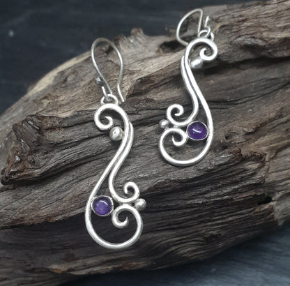 PDF frame + free tutorial for scroll earrings tutorial