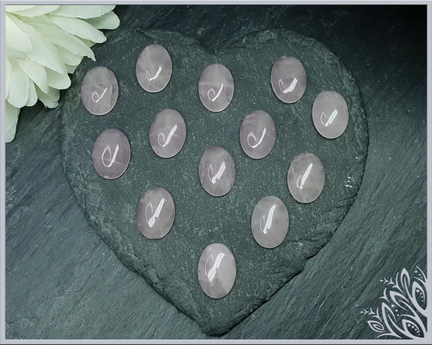 Rose quartz cabochon - oval - 18 mm