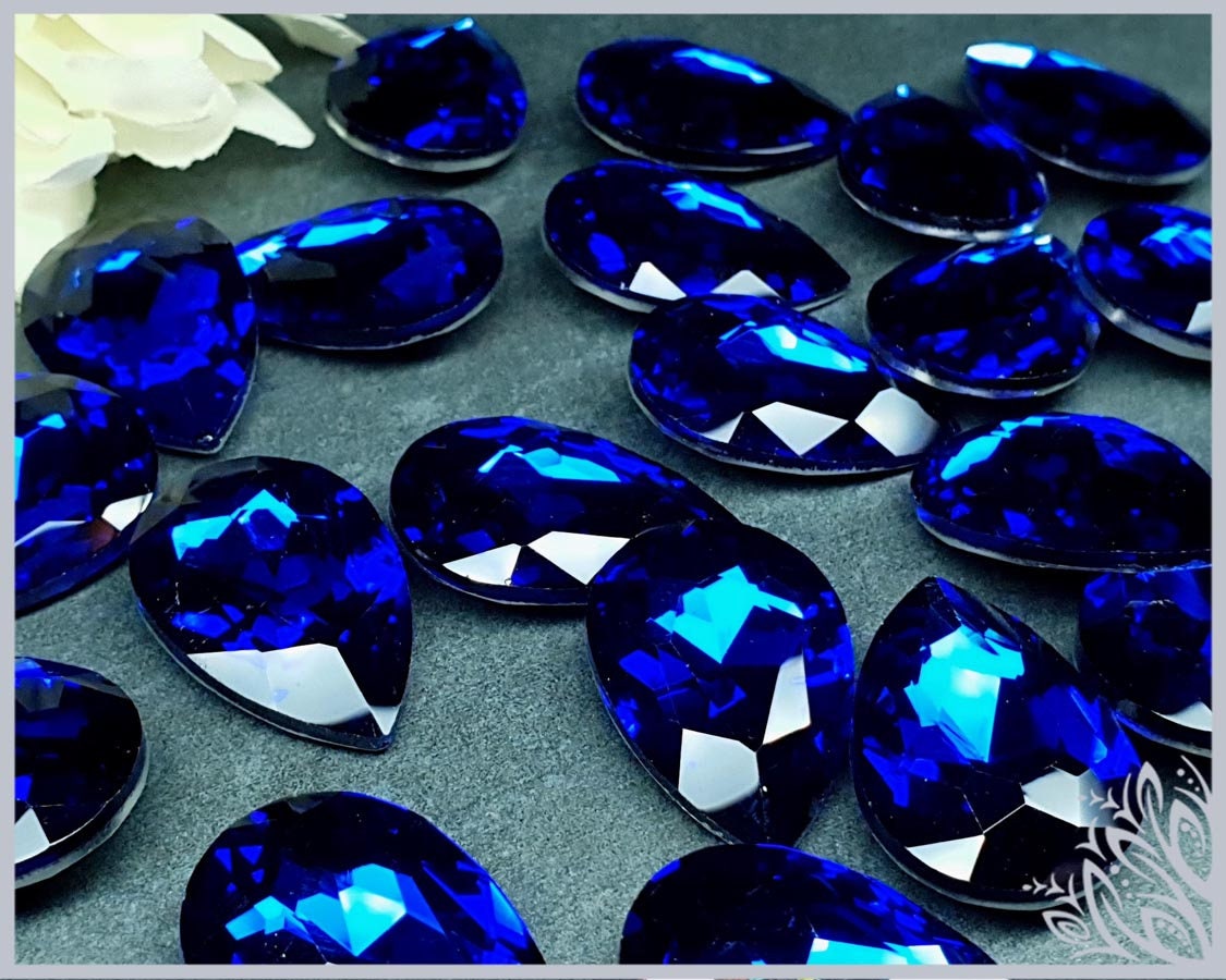 Glass crystal - pear - 20 x 30 mm - Sapphire blue