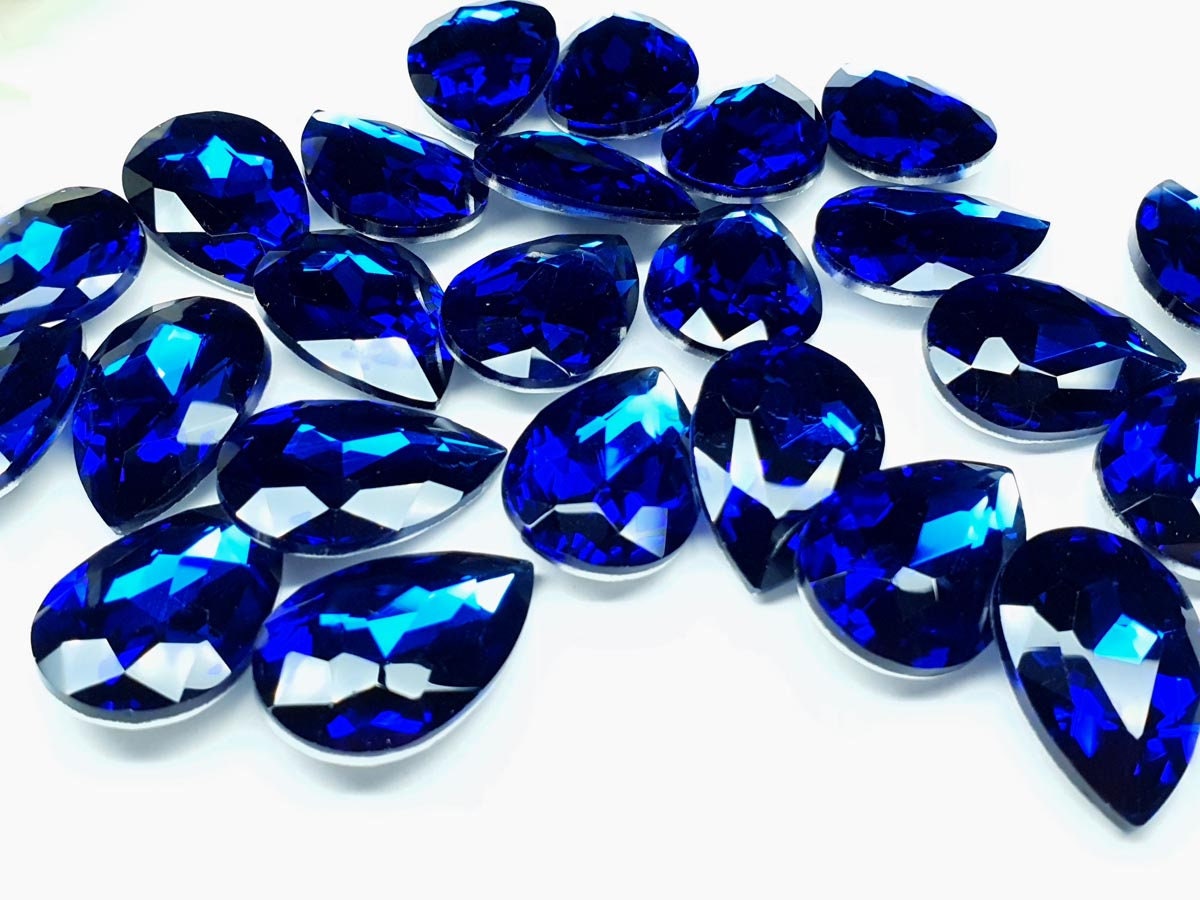 Glass crystal - pear - 20 x 30 mm - Sapphire blue