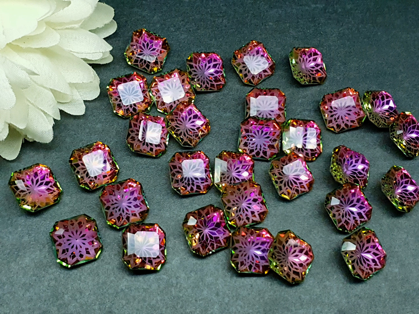 Glass crystal - square - 14 mm - Rivoli - square - 14 mm - Rose garden