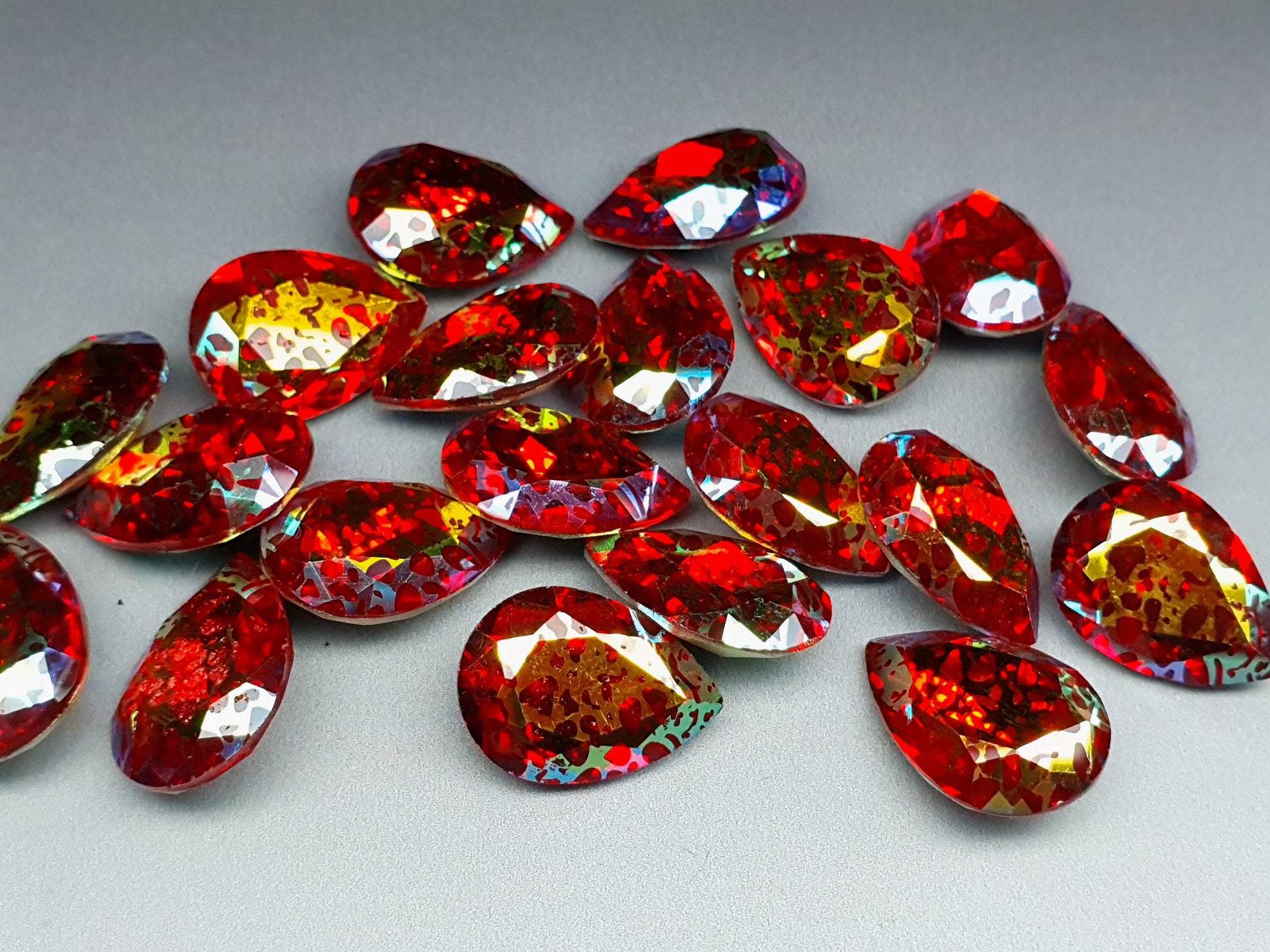 Glass crystal - Pear - 18 mm - Red leopard