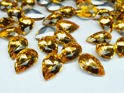 Glass crystal - Pear - 14 mm - Gold