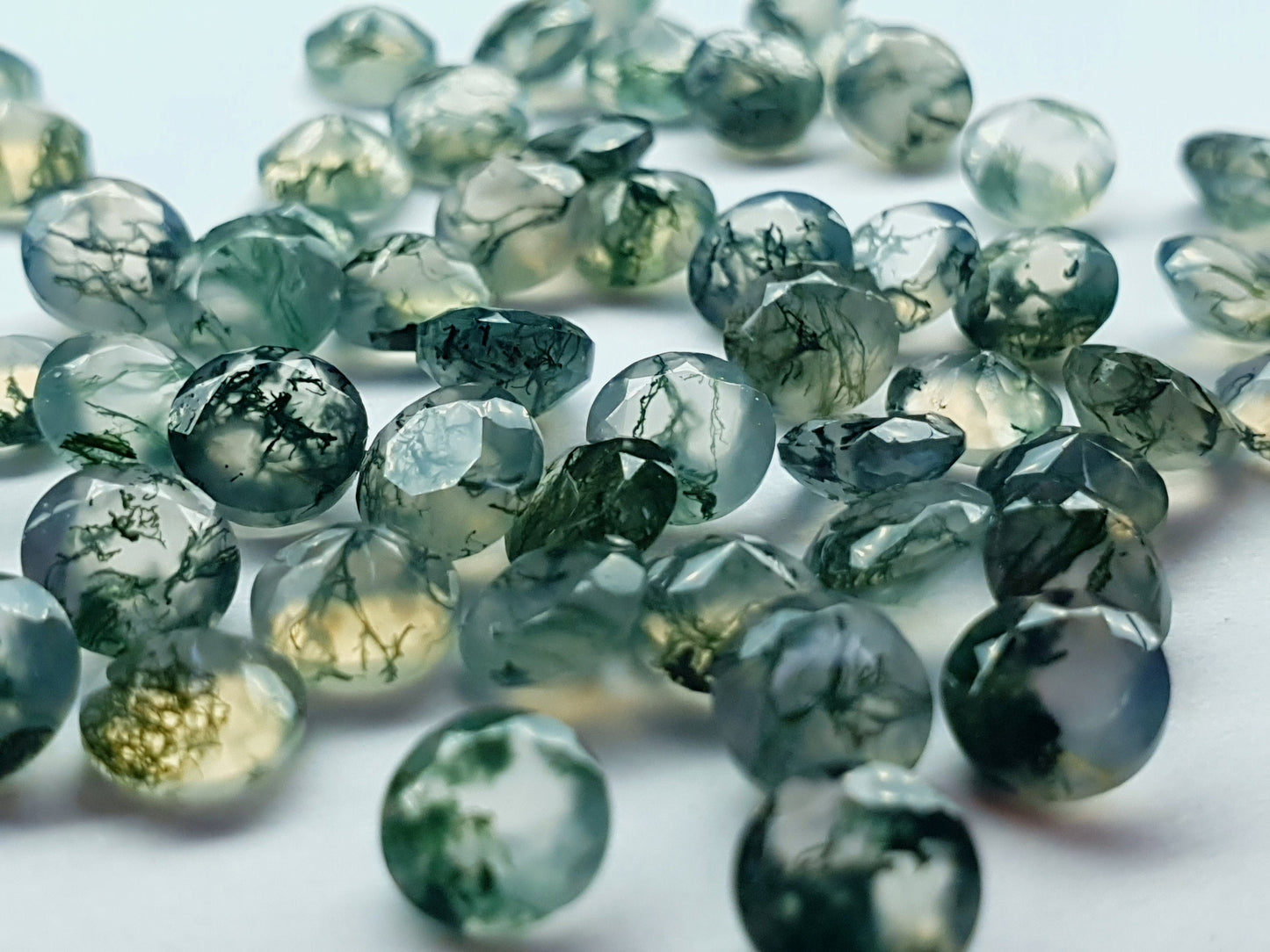 Moss agate - loose gemstone - various sizes - round faceted cut