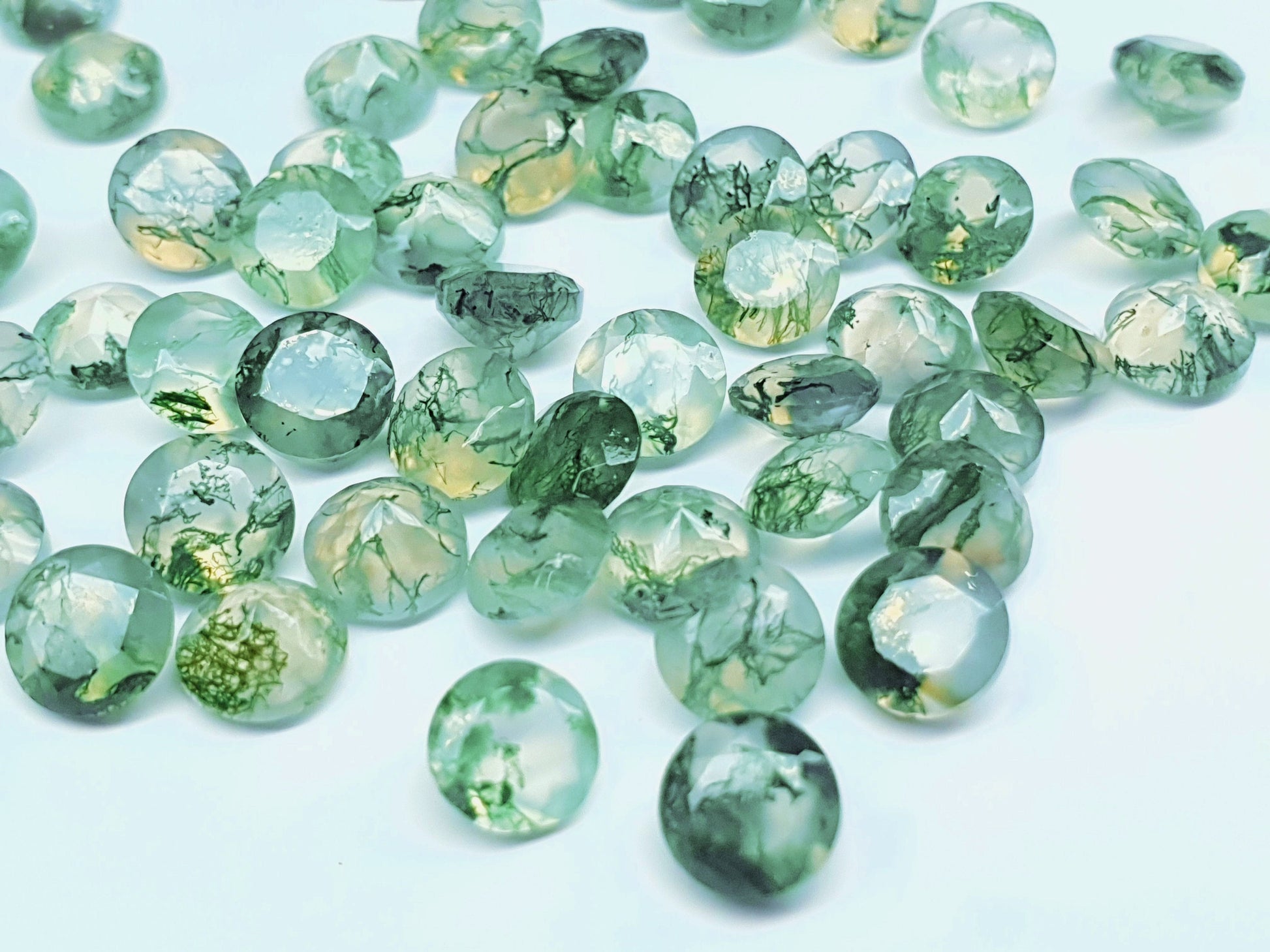 Moss agate - loose gemstone - various sizes - round faceted cut