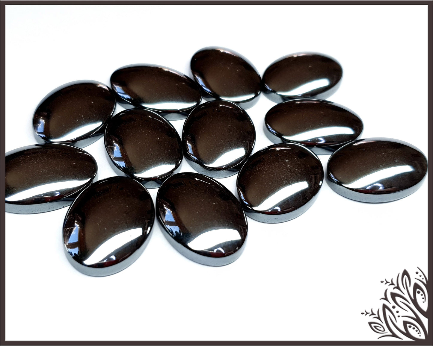 GSO075 - Hematite - silver - syn - 25x18mm - oval imbali crafts