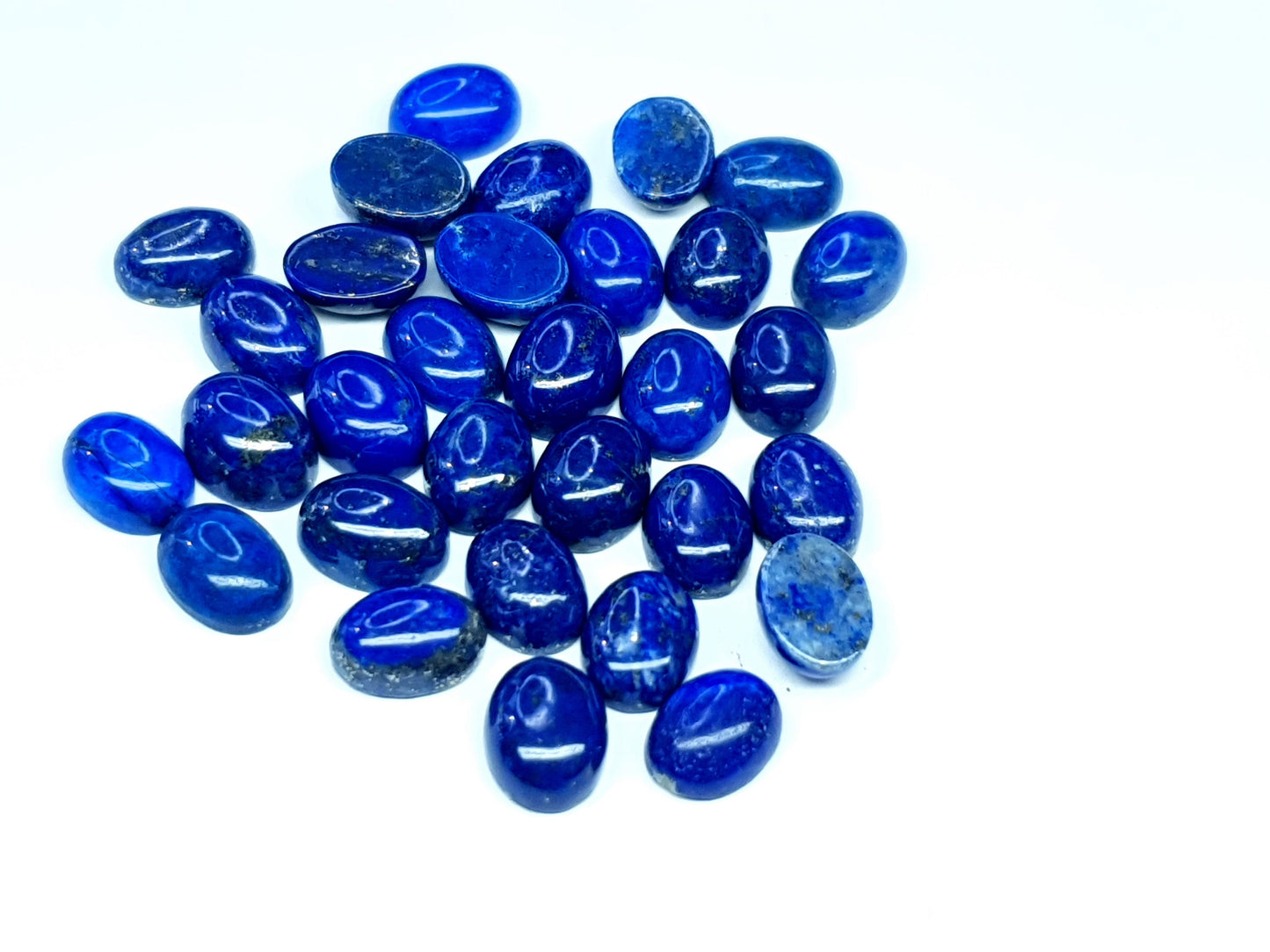 Lapis lazuli cabochon - oval - 8 x 6 mm