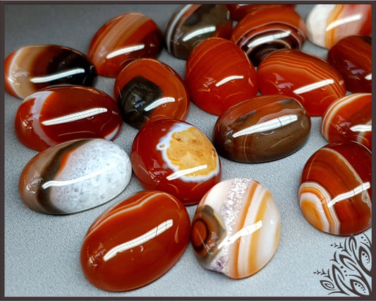 GSO053 -striped agate brown - 20 x15 mm - oval  imbali crafts