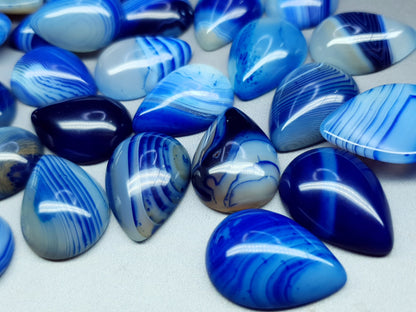 Blue striped agate cabochon - pear - 25 mm