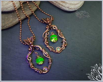 Uranium glass pendant 'Reflection'