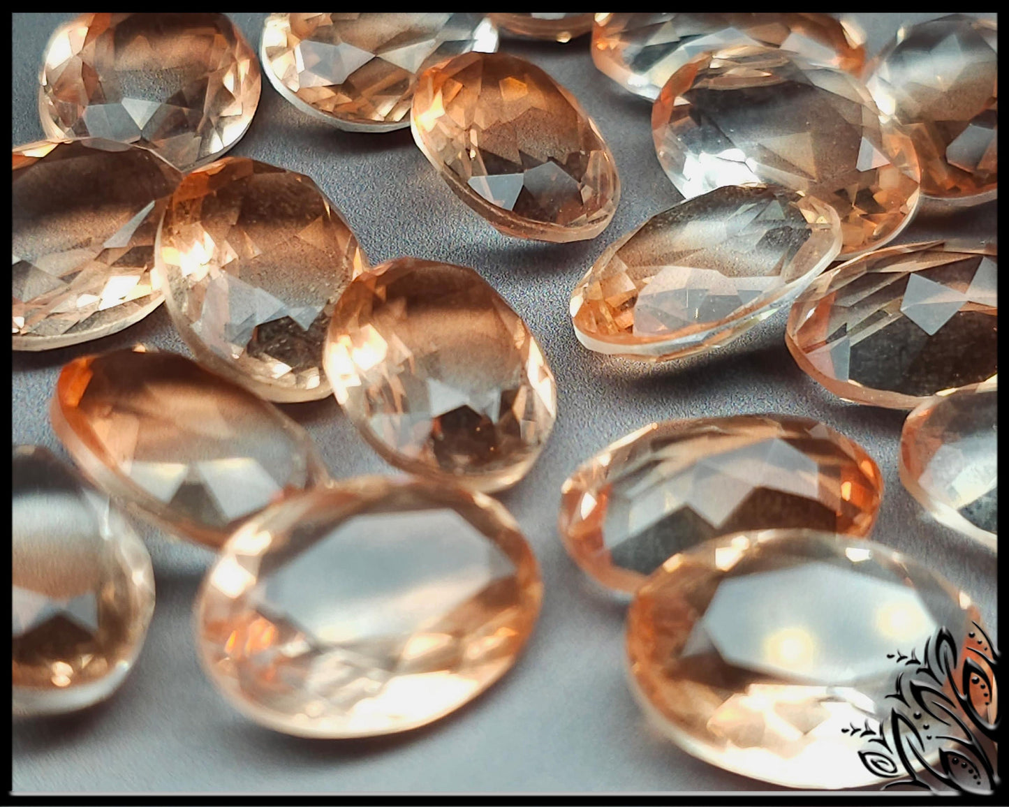 Glass crystal - Oval - 18 mm - peach - clear ombre