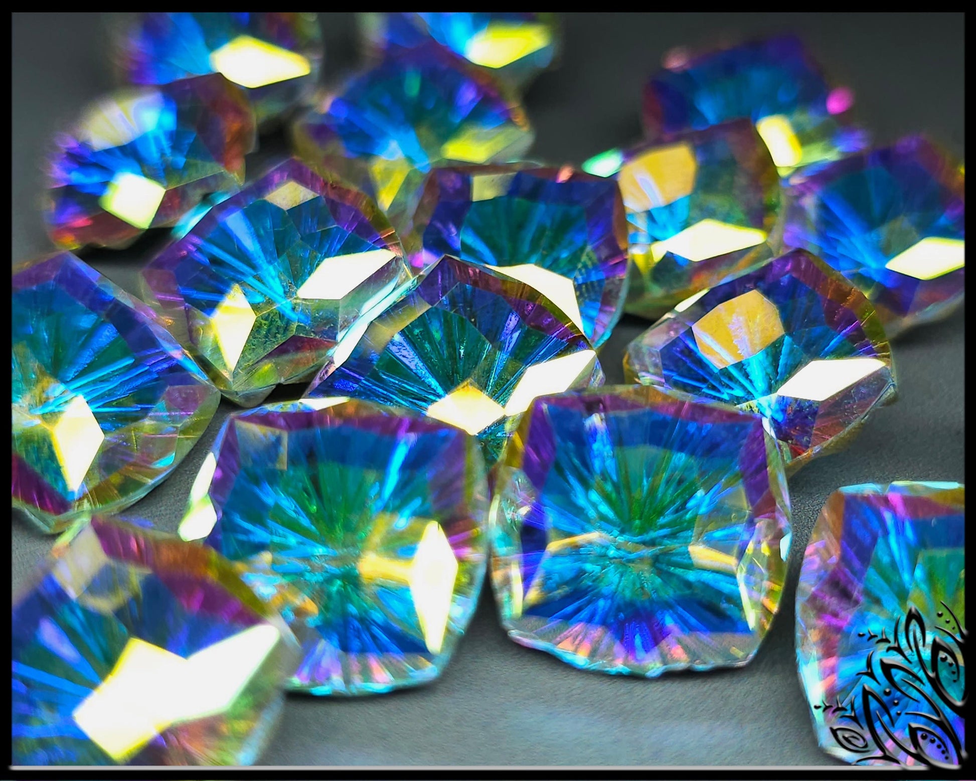 Glass crystal - square - 14 mm - Starburst - Mystic white