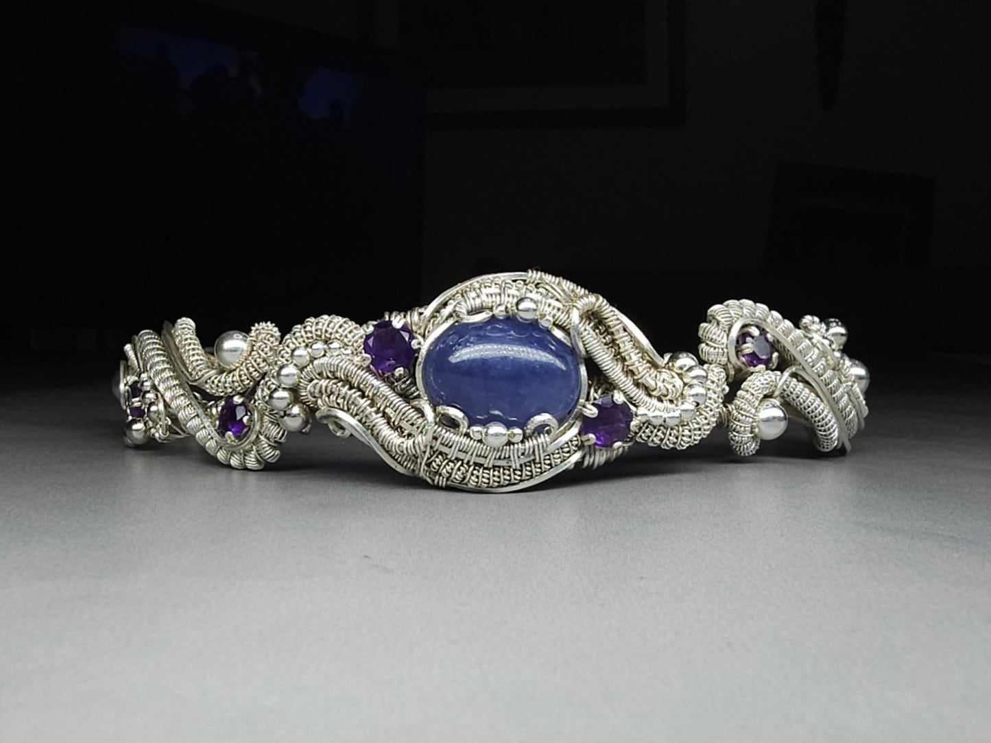 Silver & tanzanite heady bracelet