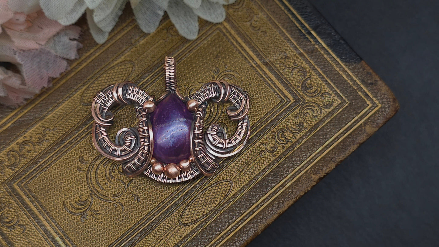 Amethyst & copper pendant 'Amun'