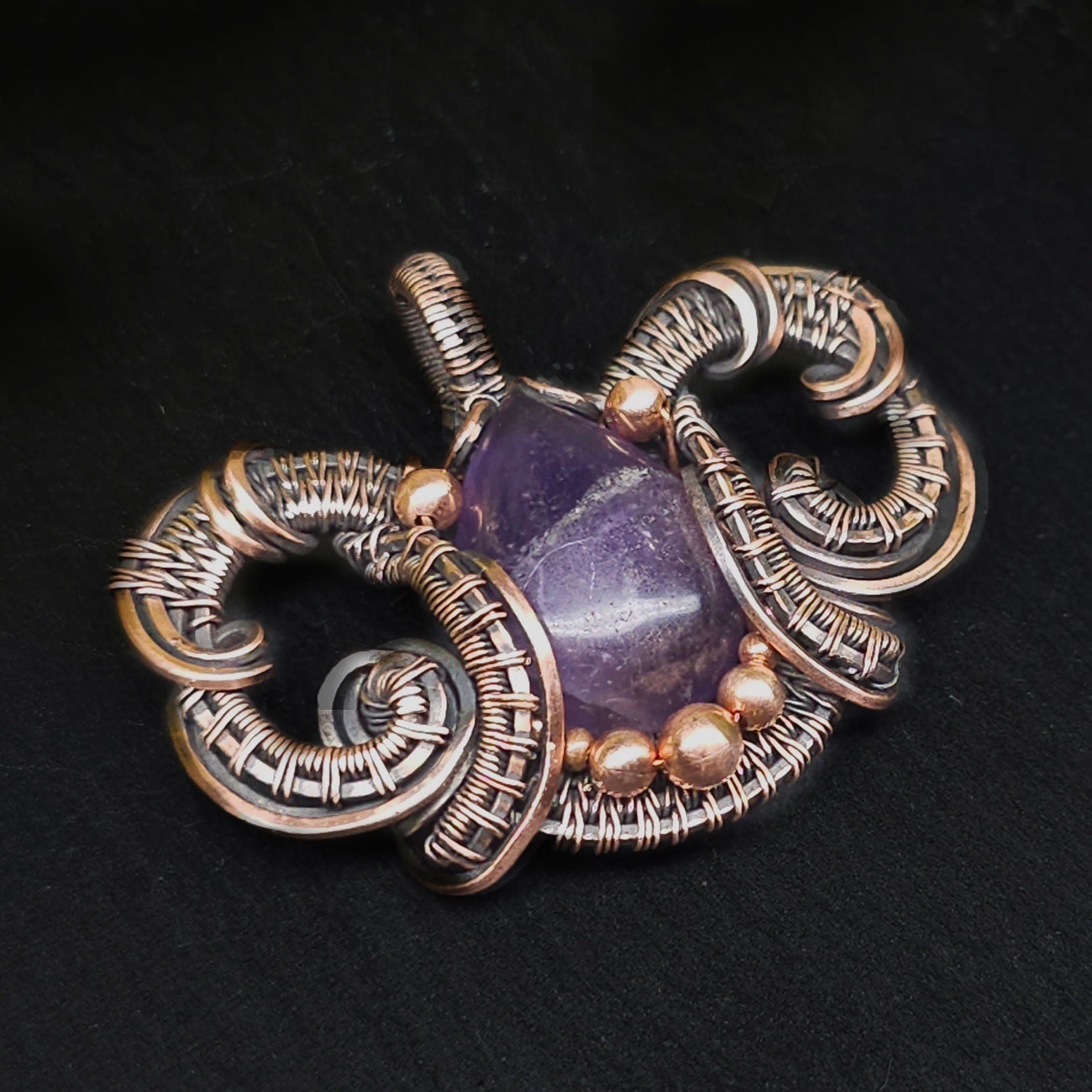 Amethyst & copper pendant 'Amun'