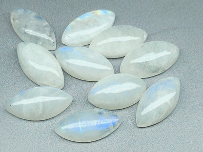 Rainbow moonstone - marquise - 18 mm