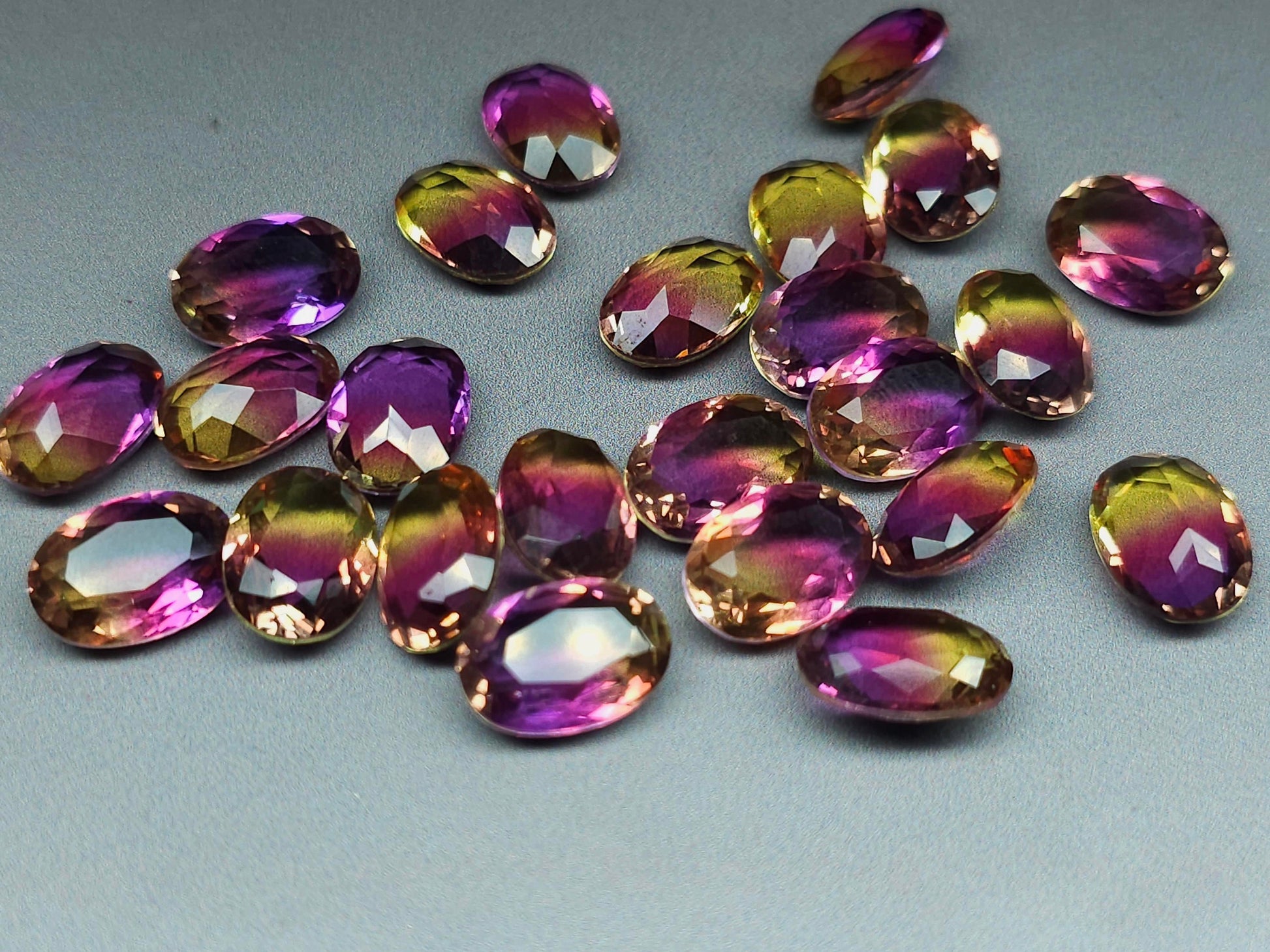 Glass crystal - Oval - 18 mm - pink clear ombre