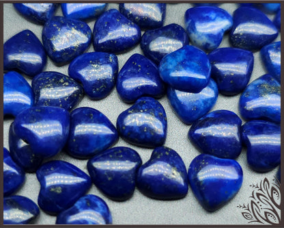 Blue Lapis lazuli heart - flat back cab - 8 mm