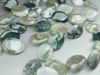 Moss agate - loose gemstone - various sizes - oval faceted