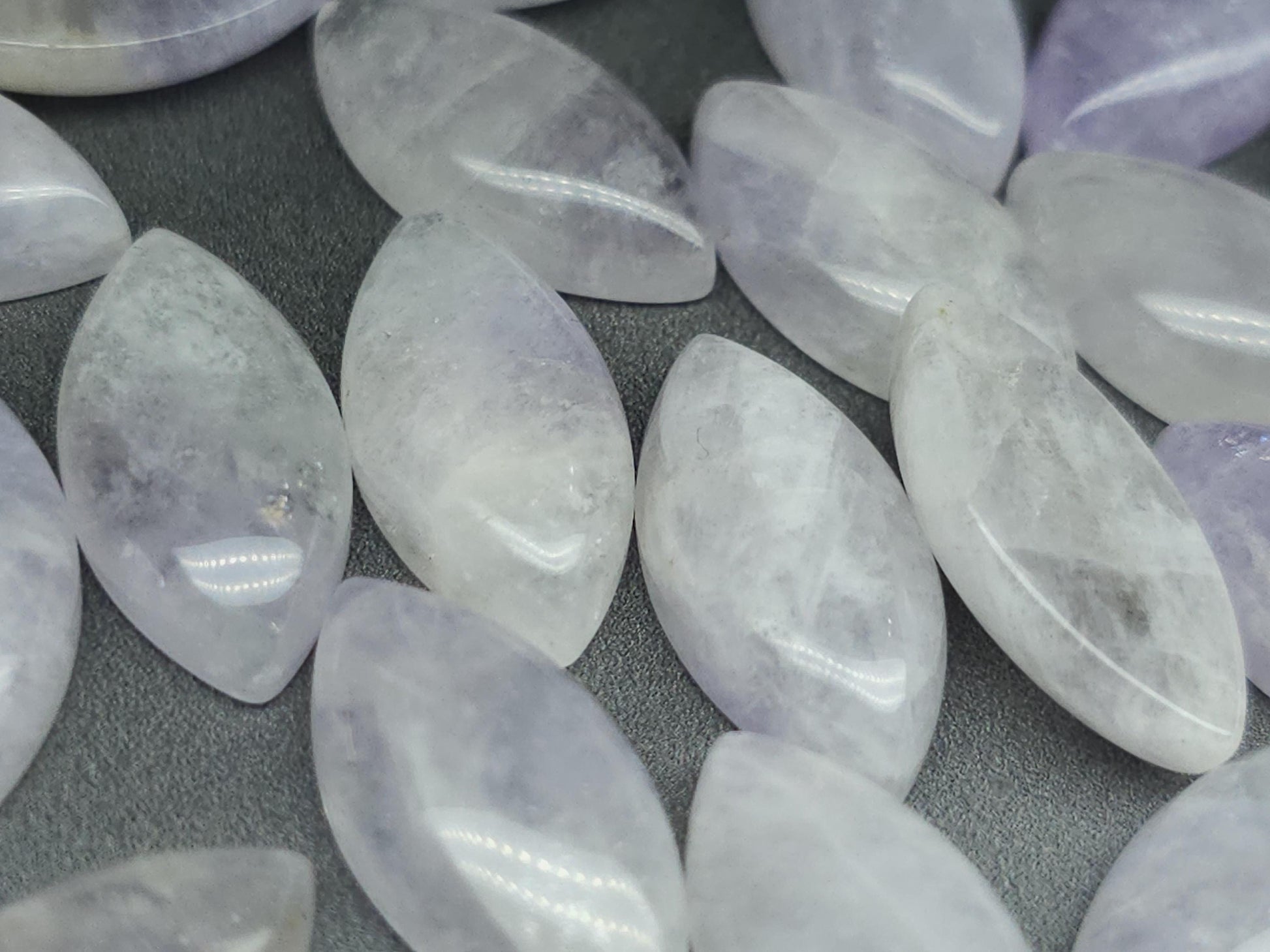 Lavender amethyst - 19 mm - marquise shape