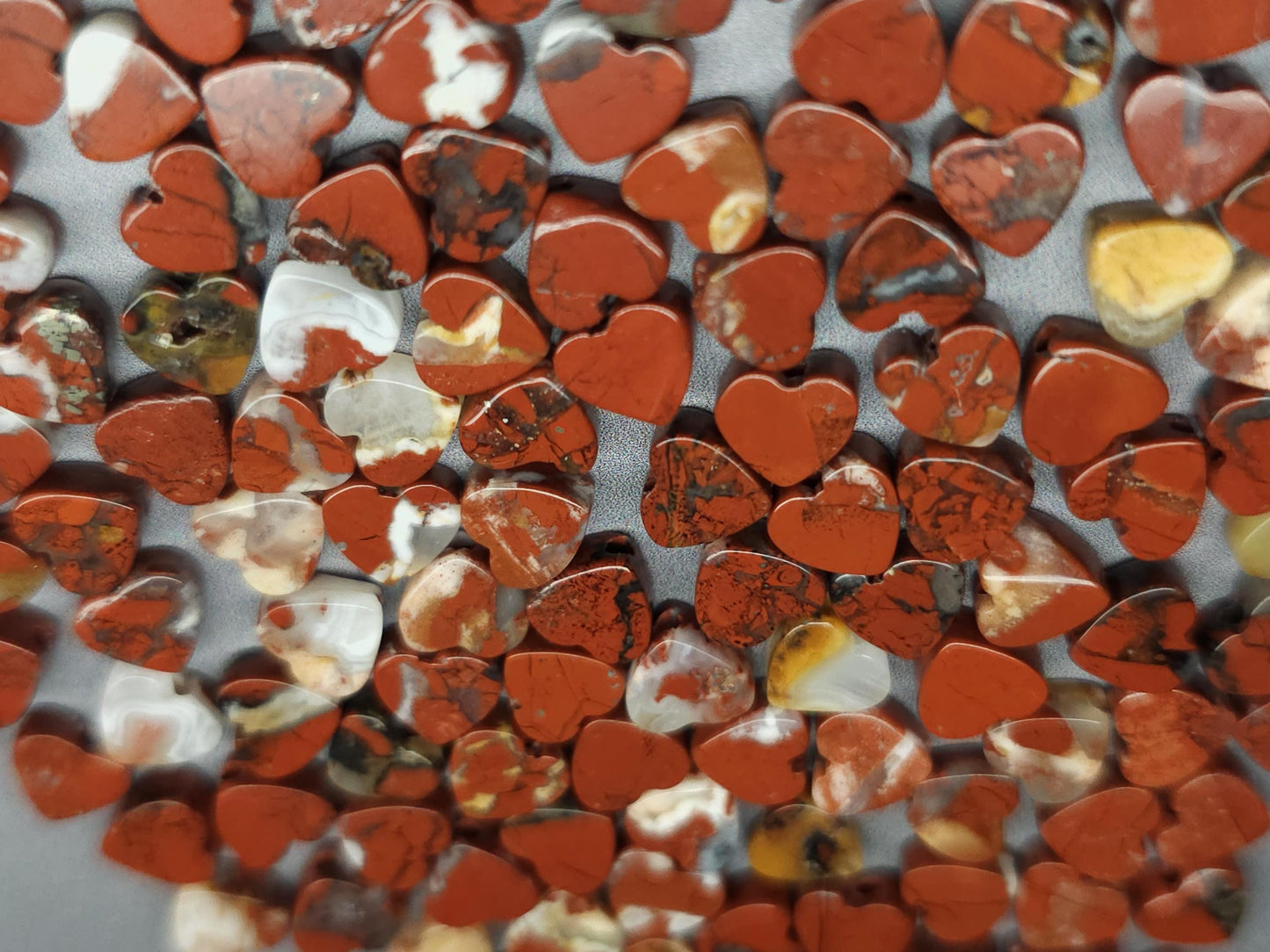 Red jasper heart - drilled - 6 mm