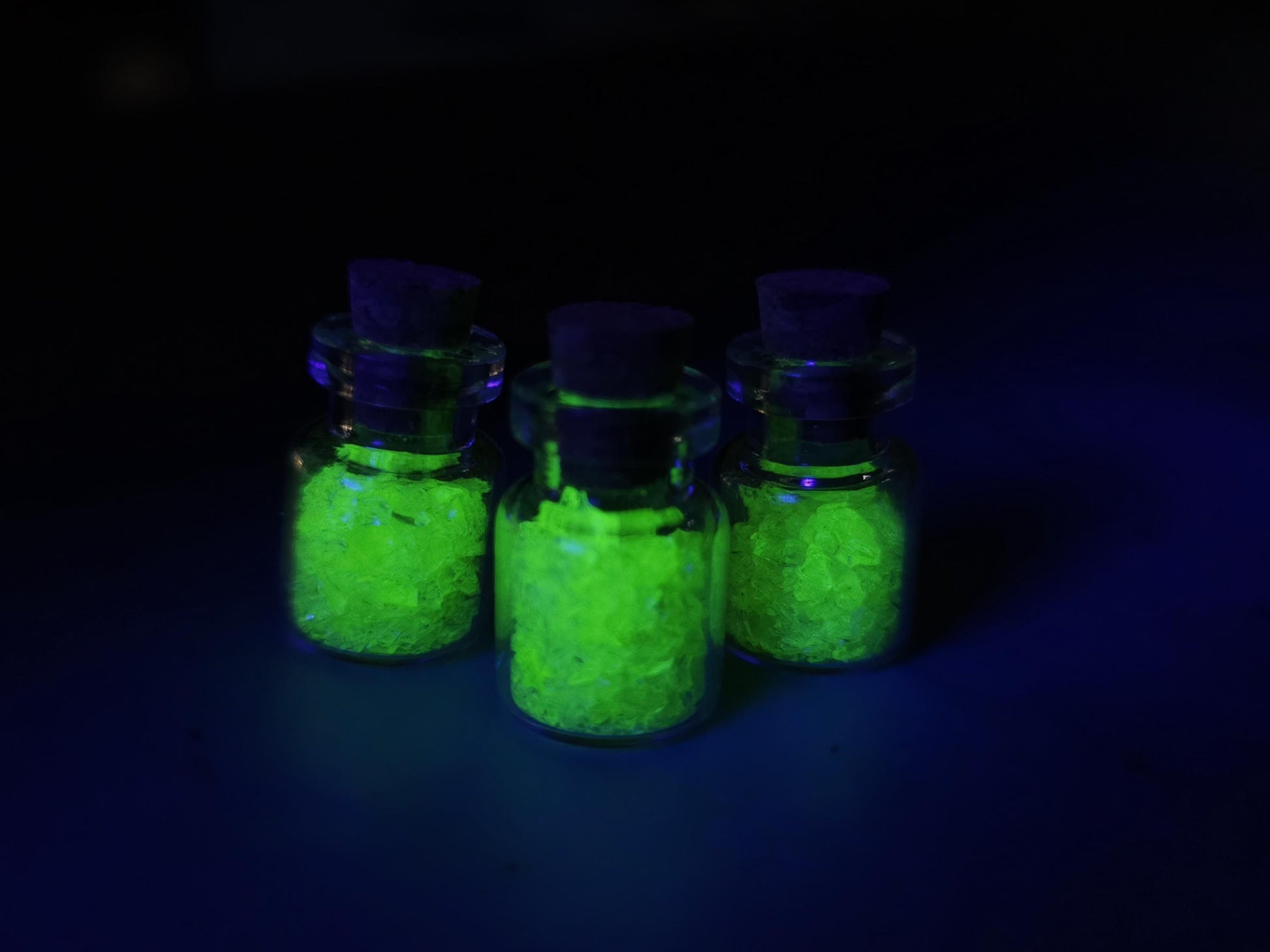 Uranium glass vial - cylindrical corked potion bottle