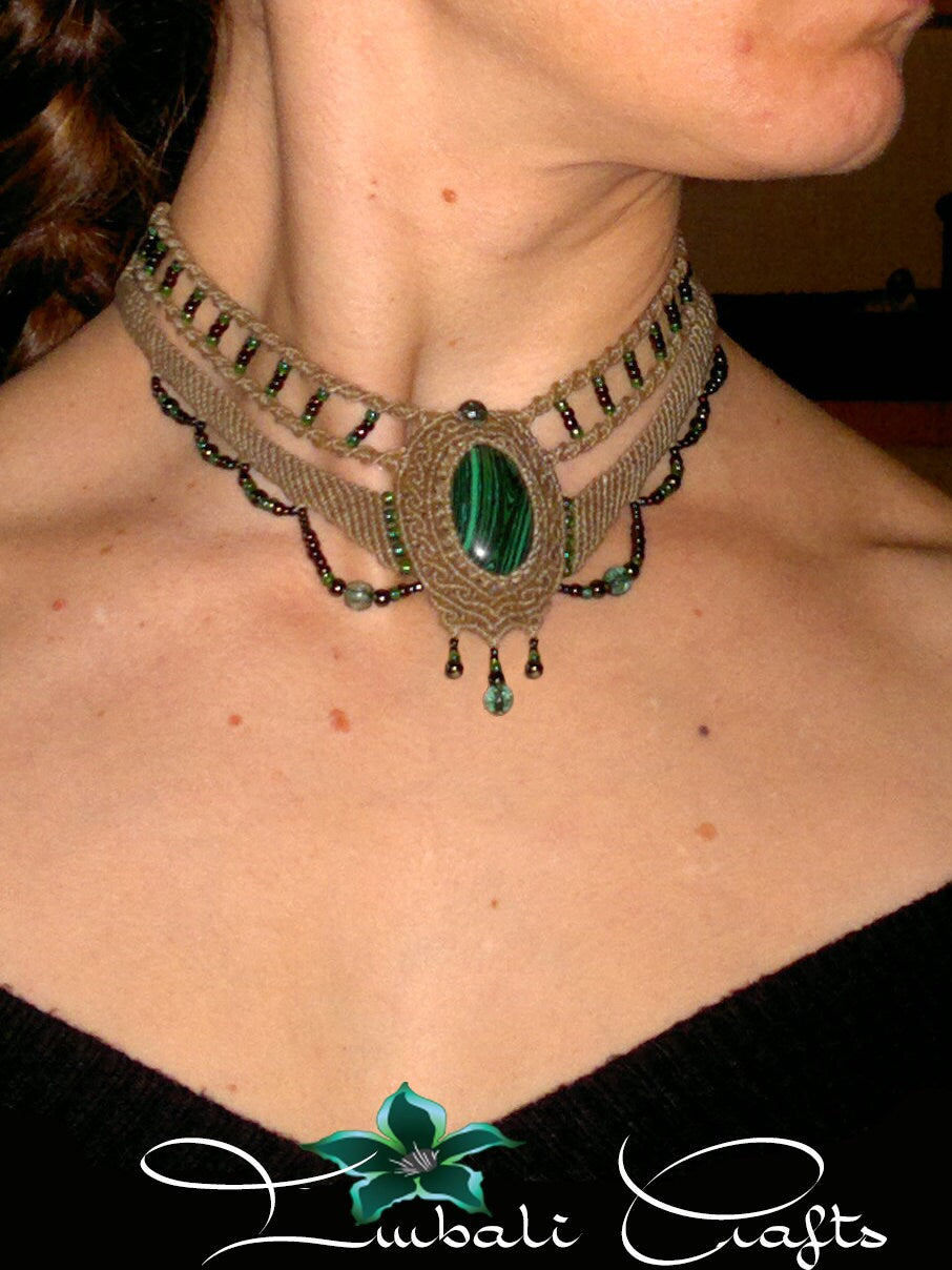 TUTORIAL - Olive green baroque necklace - Malachite baroque choker - natural gemstone necklace