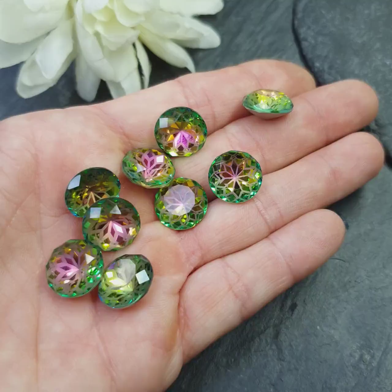 Glass crystal - round - 14 mm - rose garden green AB