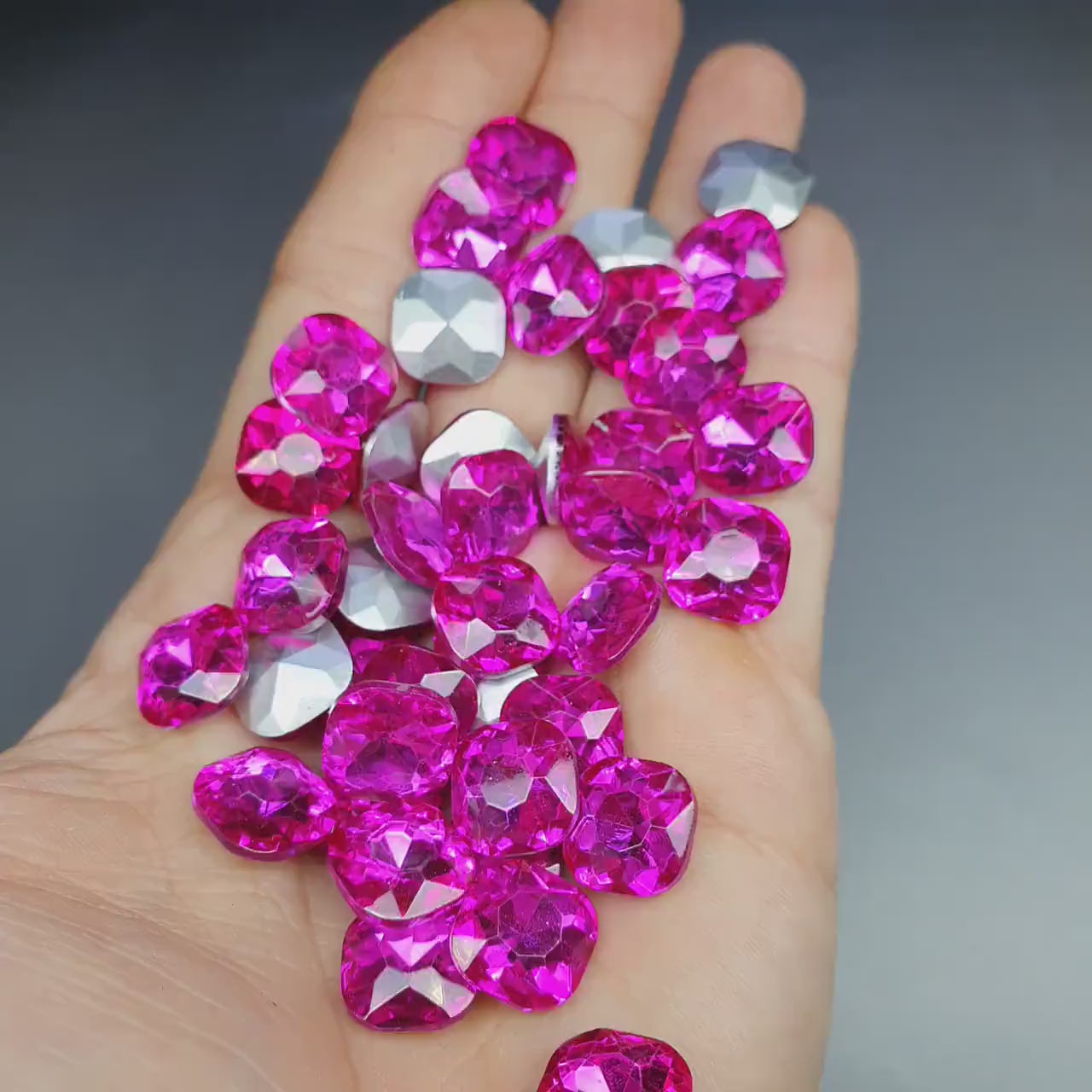 Glass crystal - rounded edge square - 12 mm - magenta