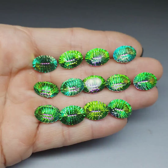 Glass crystal - Oval - 14 mm - Mystic green