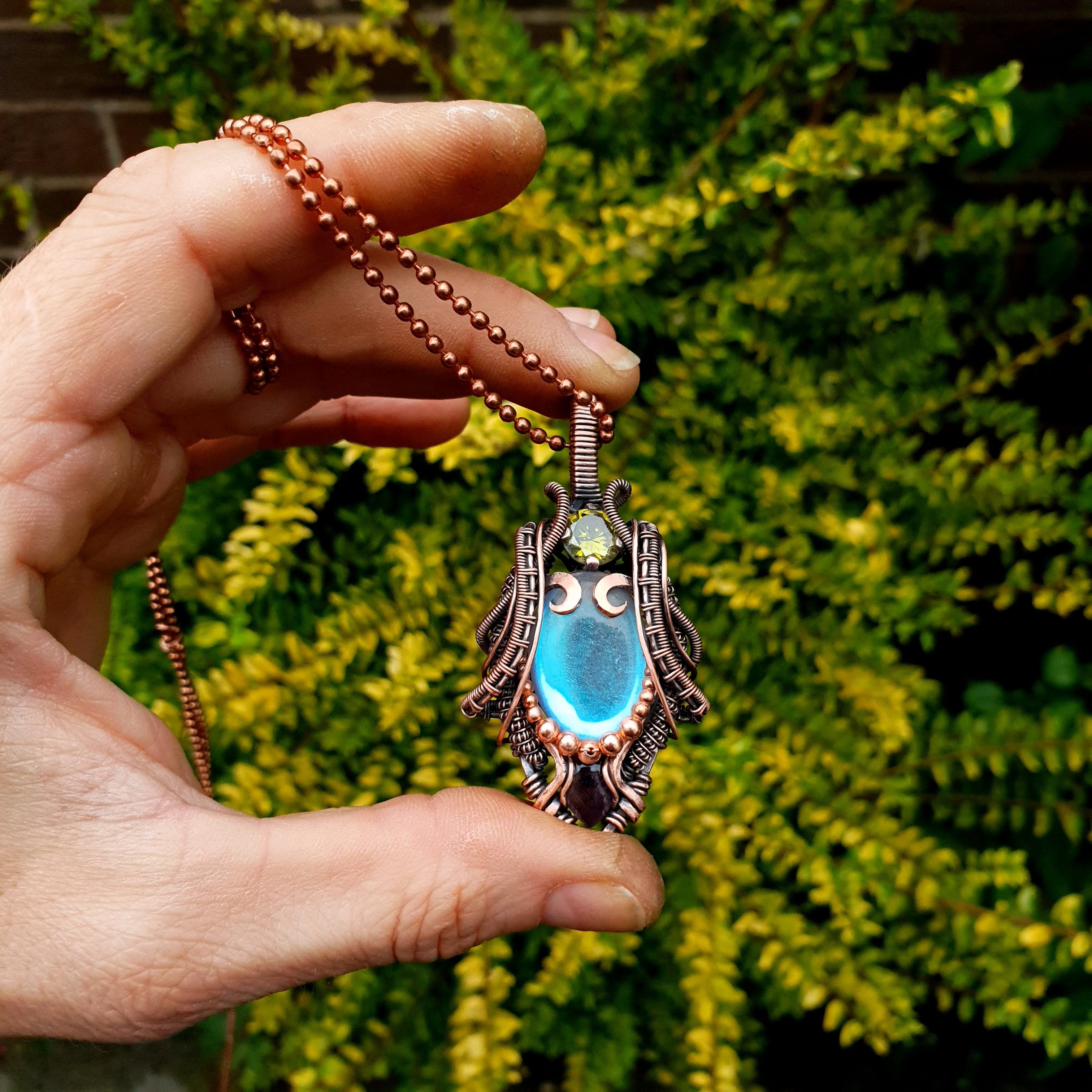 TUTORIAL + KIT - Skadi - goddess amulet